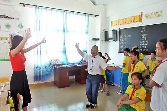 陕西进一步加强普通学校特殊教育资源教室建设，提升教师专业水平